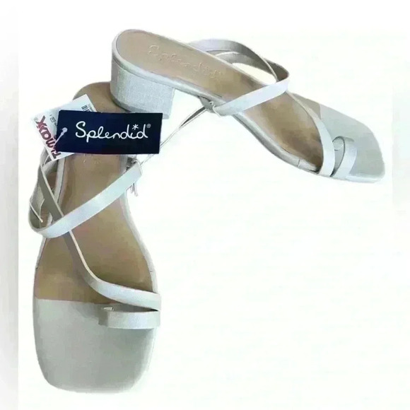 Splendid Strappy Toe Ring Sandal, Block Heel 2”, with Linen pattern, square toe - Picture 2 of 6